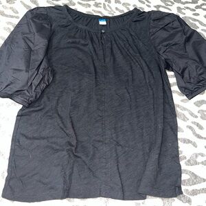 100% cotton
Small
Old navy
Puff sleeves